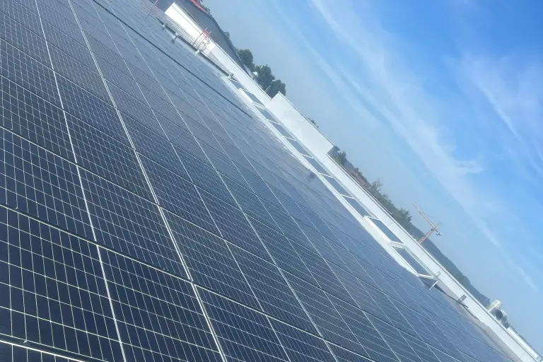 Gewerbe-Photovoltaikanlage 218 kWp in Bad Aibling bei Rosenheim